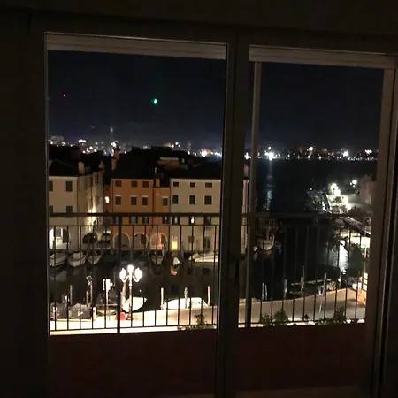 Lägenhet View